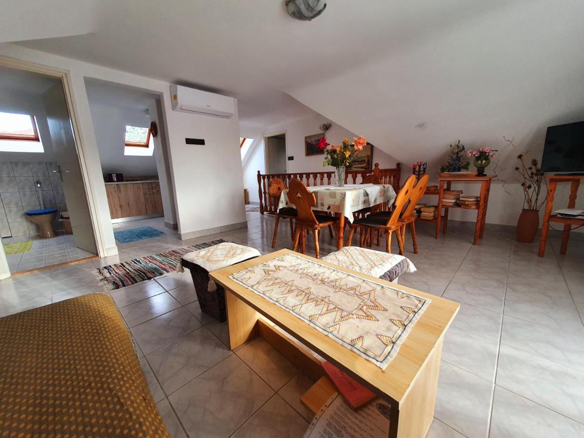 Szekreny Apartman Lenti Zewnętrze zdjęcie