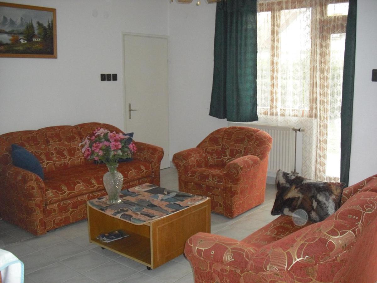 Szekreny Apartman Lenti Zewnętrze zdjęcie
