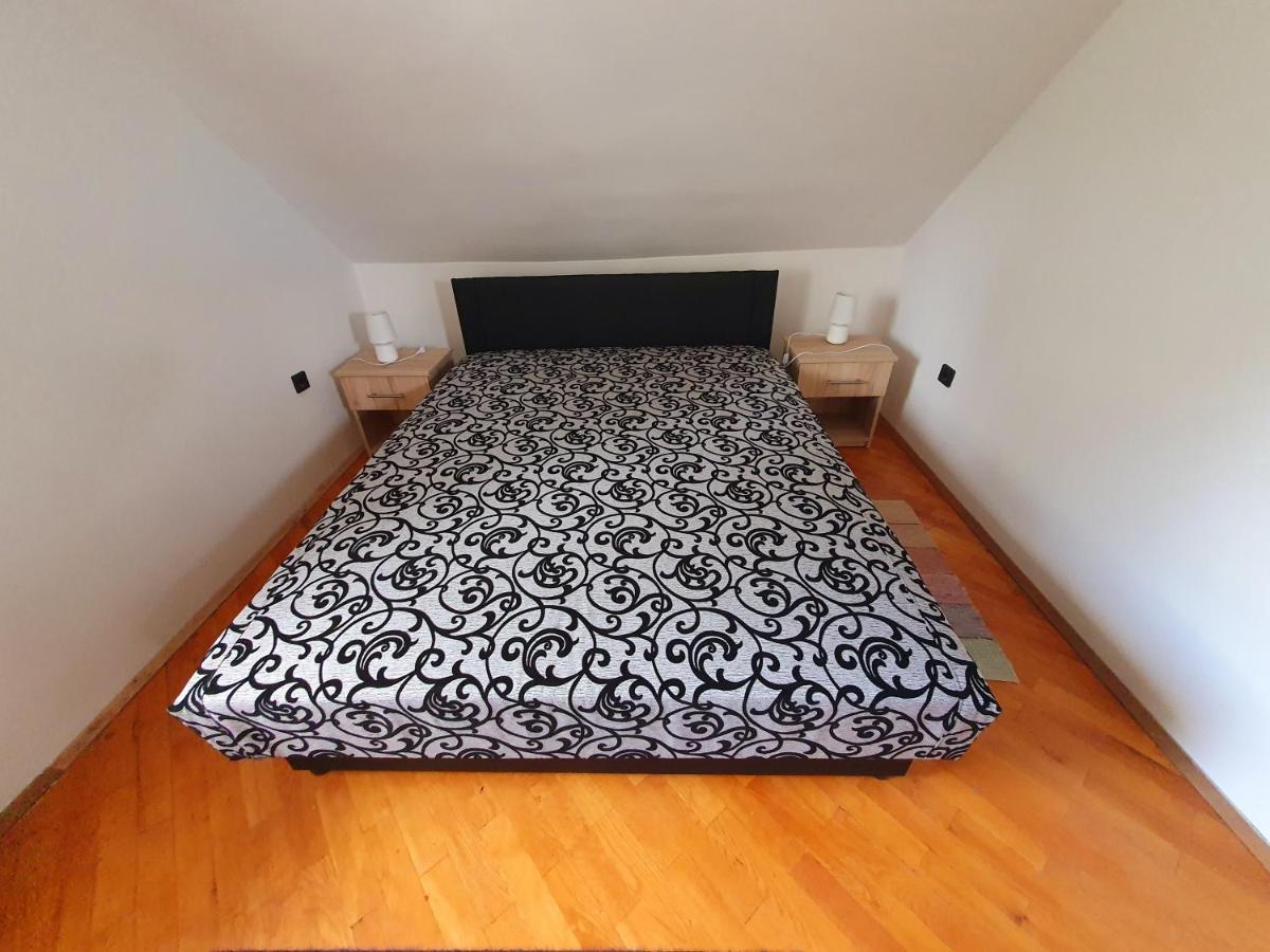 Szekreny Apartman Lenti Zewnętrze zdjęcie