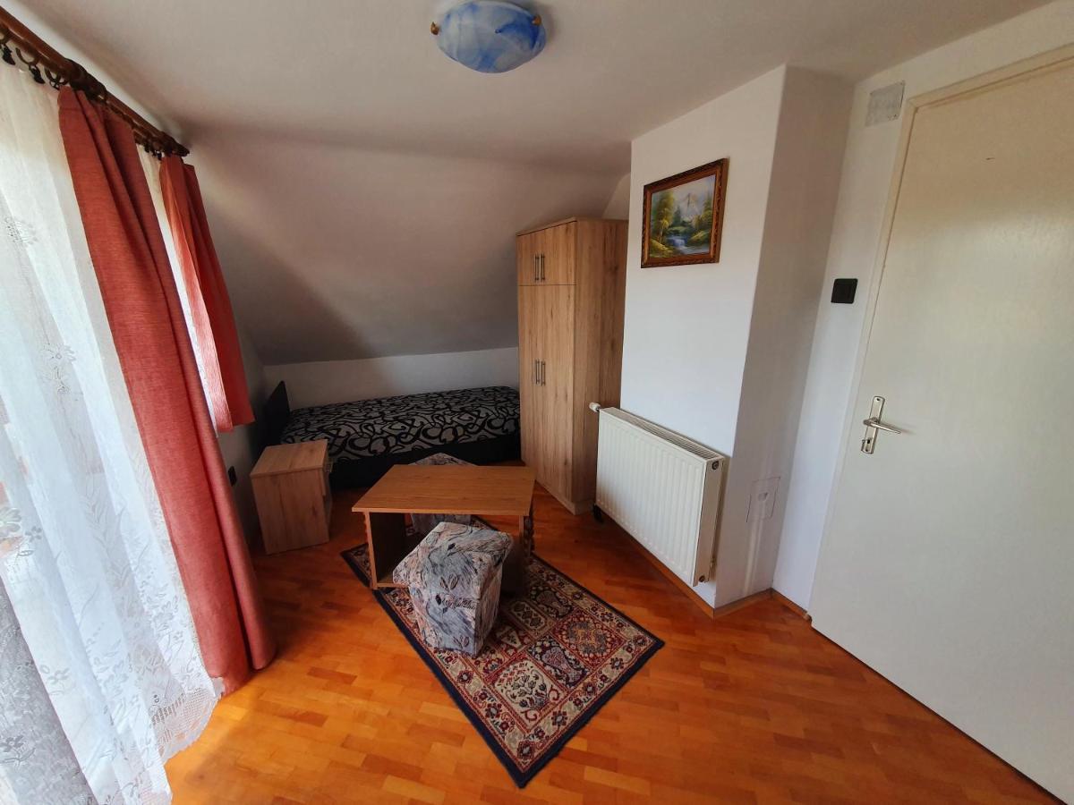 Szekreny Apartman Lenti Zewnętrze zdjęcie